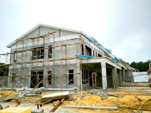A (4)